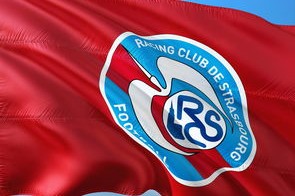 Kaiyun官方登录入口-曼城继续保持欧冠不败，4-1大胜多特，福登与哈兰德再创佳绩，福登 曼联